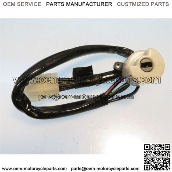 Ignition Switch Fits Toyota Corolla & HiLux Pickup RN20 RN25 84450-12021