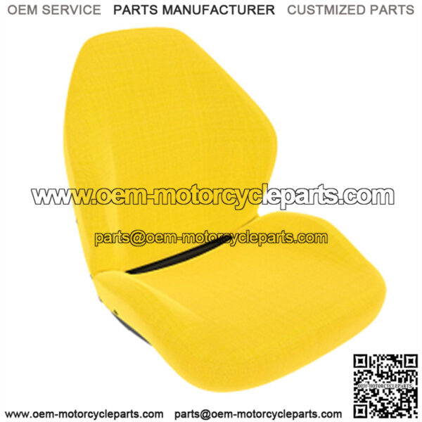 AUC17180: Lawn Tractor Seat, 18 Inch Width
